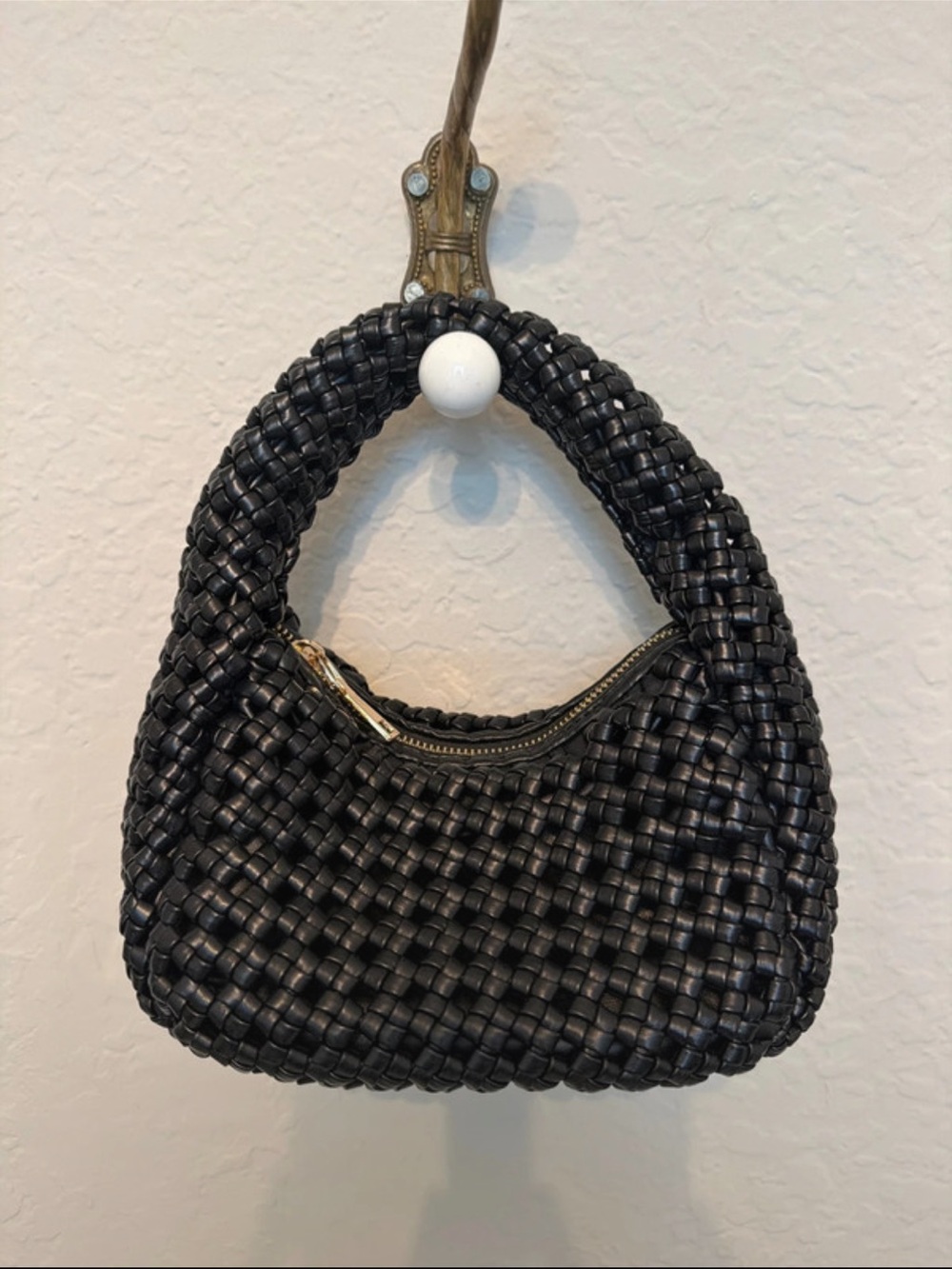 Woven Black Shoulder Bag - Sleek Women's Handbag